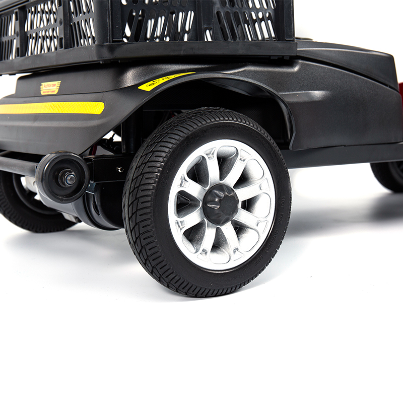 Xe trượt scooter 4 bánh hạng nhẹ YL-02 dành cho người cao tuổi, có ghế xoay 360°